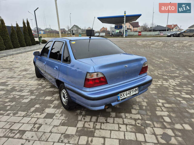 Синий Дэу Нексия, объемом двигателя 1.5 л и пробегом 242 тыс. км за 1999 $, фото 16 на Automoto.ua