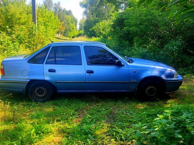 Синій Деу Нексія, об'ємом двигуна 1.5 л та пробігом 183 тис. км за 1850 $, фото 3 на Automoto.ua