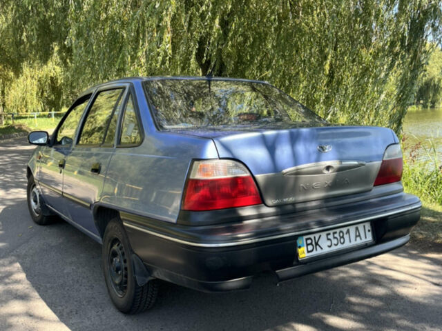 Синій Деу Нексія, об'ємом двигуна 1.5 л та пробігом 80 тис. км за 2100 $, фото 2 на Automoto.ua