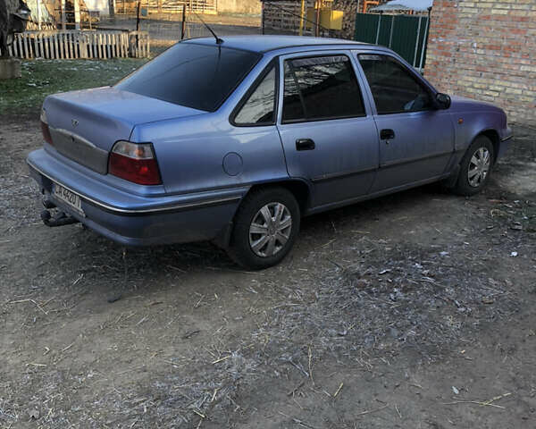 Синий Дэу Нексия, объемом двигателя 1.5 л и пробегом 268 тыс. км за 2300 $, фото 1 на Automoto.ua