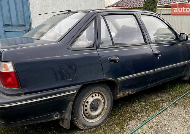 Синий Дэу Нексия, объемом двигателя 1.5 л и пробегом 140 тыс. км за 1300 $, фото 10 на Automoto.ua