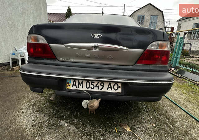 Синий Дэу Нексия, объемом двигателя 1.5 л и пробегом 140 тыс. км за 1300 $, фото 2 на Automoto.ua