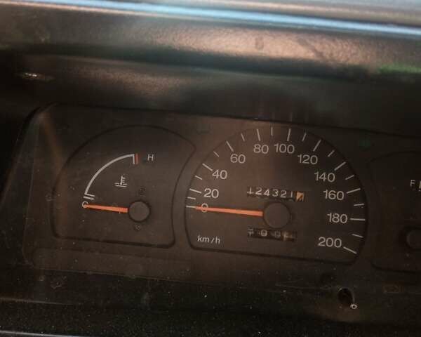 Деу Нексія 2007 у Сумах на Automoto.ua Синій Деу Нексія, об'ємом двигуна 1.5 л та пробігом 124 тис. км за 1700 $, фото 5 на Automoto.ua