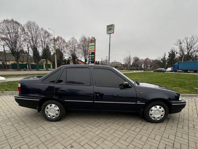 Синій Деу Нексія, об'ємом двигуна 1.5 л та пробігом 90 тис. км за 2800 $, фото 2 на Automoto.ua