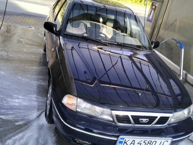 Синий Дэу Нексия, объемом двигателя 1.5 л и пробегом 250 тыс. км за 1301 $, фото 2 на Automoto.ua