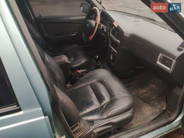 Синий Дэу Нексия, объемом двигателя 1.5 л и пробегом 200 тыс. км за 1250 $, фото 1 на Automoto.ua