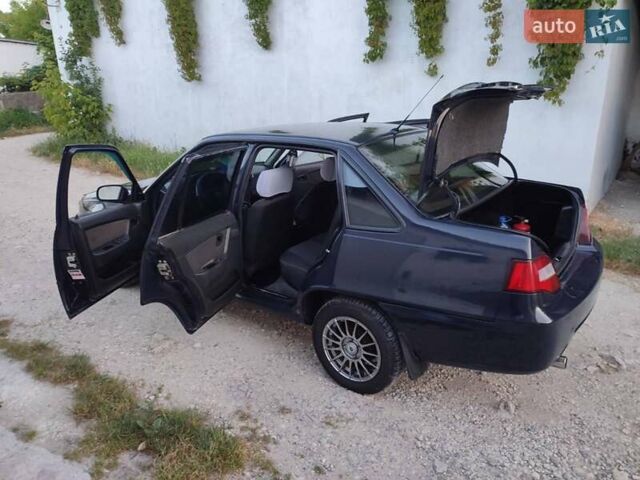 Синій Деу Нексія, об'ємом двигуна 1.5 л та пробігом 150 тис. км за 2222 $, фото 1 на Automoto.ua