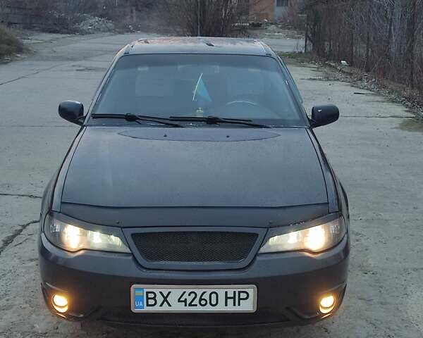 Синий Дэу Нексия, объемом двигателя 1.5 л и пробегом 142 тыс. км за 2700 $, фото 4 на Automoto.ua