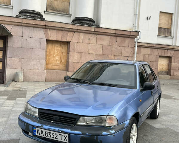 Синій Деу Нексія, об'ємом двигуна 1.5 л та пробігом 299 тис. км за 1700 $, фото 1 на Automoto.ua