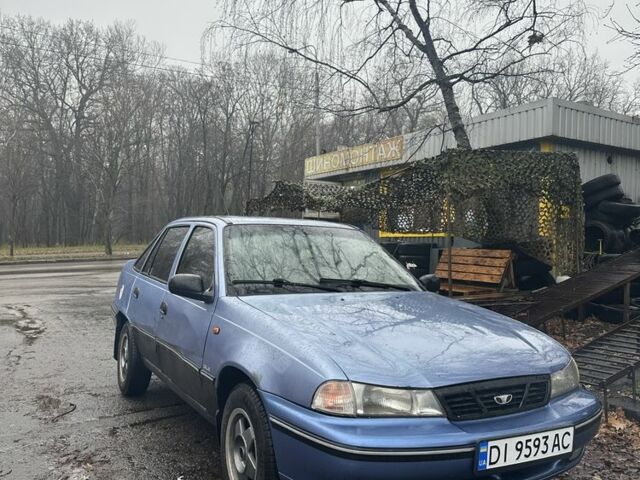 Синій Деу Нексія, об'ємом двигуна 1.5 л та пробігом 290 тис. км за 700 $, фото 1 на Automoto.ua