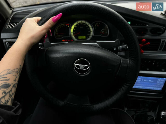 Деу Нексія 2008 у Сумах на Automoto.ua Синій Деу Нексія, об'ємом двигуна 1.5 л та пробігом 155 тис. км за 2700 $, фото 4 на Automoto.ua