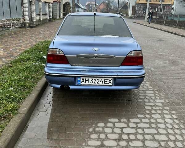 Синий Дэу Нексия, объемом двигателя 1.5 л и пробегом 270 тыс. км за 1800 $, фото 1 на Automoto.ua