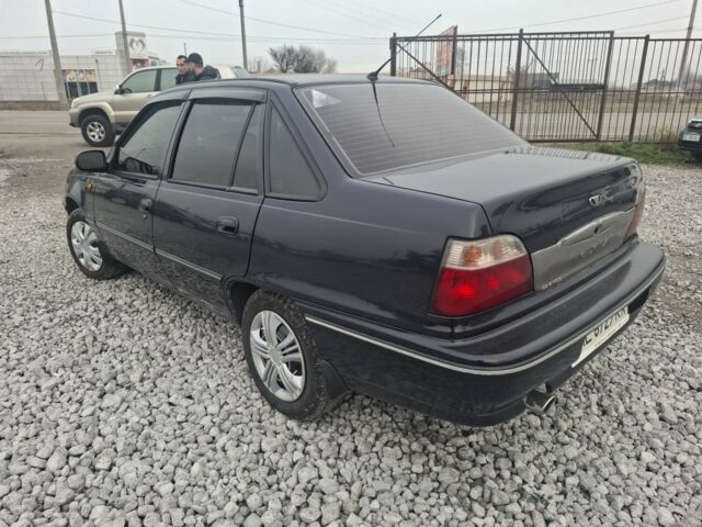 Синій Деу Нексія, об'ємом двигуна 1.5 л та пробігом 201 тис. км за 2550 $, фото 3 на Automoto.ua