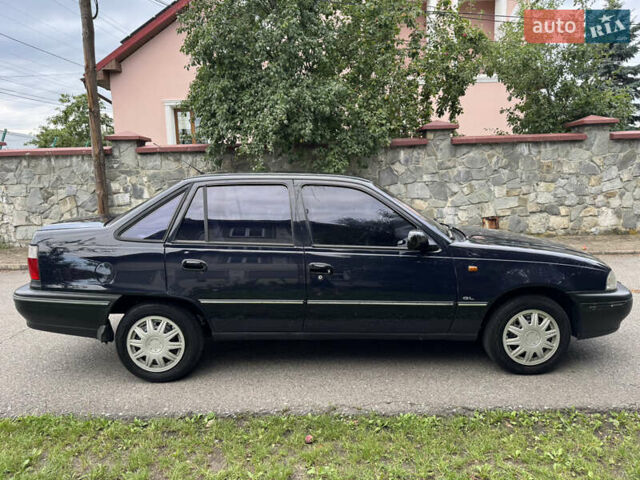 Синий Дэу Нексия, объемом двигателя 1.6 л и пробегом 180 тыс. км за 1549 $, фото 8 на Automoto.ua