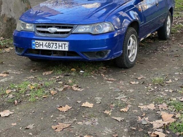 Синий Дэу Нексия, объемом двигателя 1.5 л и пробегом 170 тыс. км за 1200 $, фото 2 на Automoto.ua