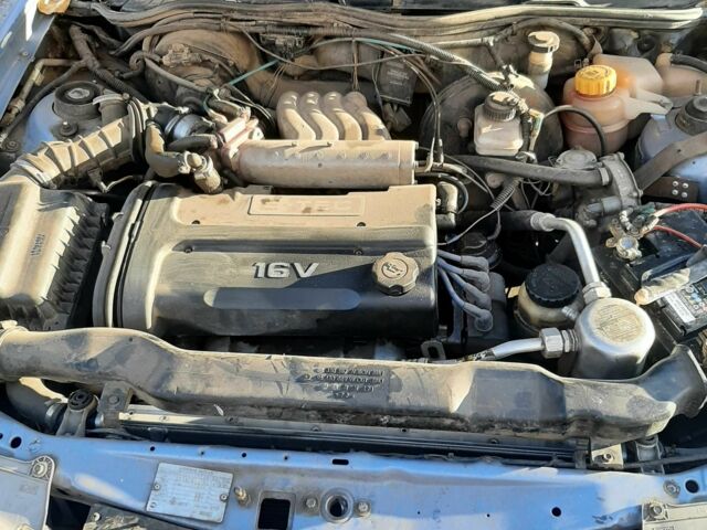 Синий Дэу Нексия, объемом двигателя 1.6 л и пробегом 230 тыс. км за 1100 $, фото 2 на Automoto.ua