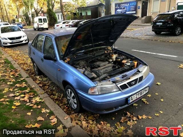 Синий Дэу Нексия, объемом двигателя 1.5 л и пробегом 326 тыс. км за 1700 $, фото 6 на Automoto.ua
