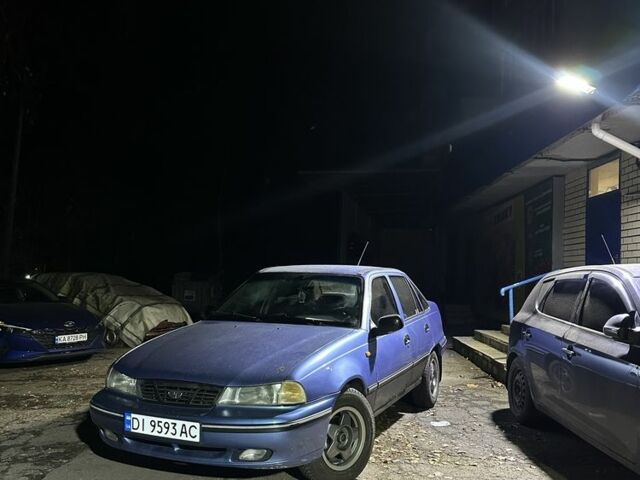 Синій Деу Нексія, об'ємом двигуна 1.5 л та пробігом 290 тис. км за 700 $, фото 5 на Automoto.ua