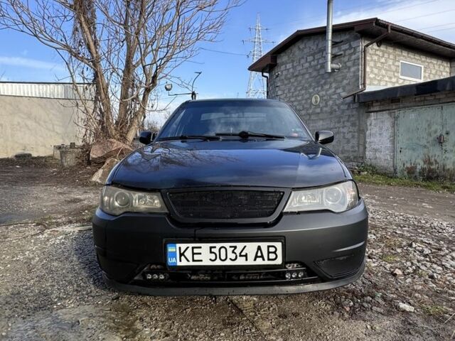 Синій Деу Нексія, об'ємом двигуна 1.5 л та пробігом 150 тис. км за 1700 $, фото 11 на Automoto.ua