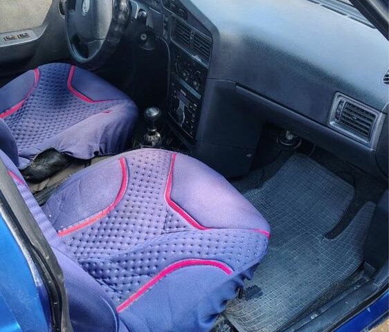 Синий Дэу Нексия, объемом двигателя 1.5 л и пробегом 170 тыс. км за 1200 $, фото 10 на Automoto.ua