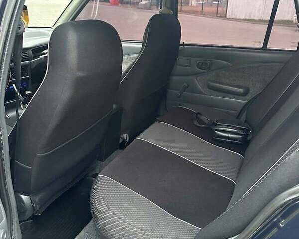 Синий Дэу Нексия, объемом двигателя 1.5 л и пробегом 90 тыс. км за 2800 $, фото 3 на Automoto.ua