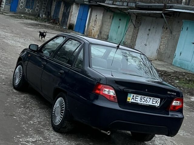 Синий Дэу Нексия, объемом двигателя 1.5 л и пробегом 250 тыс. км за 1400 $, фото 3 на Automoto.ua