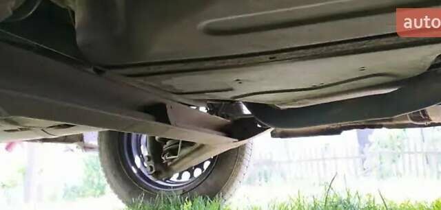 Синій Деу Нексія, об'ємом двигуна 1.5 л та пробігом 191 тис. км за 2100 $, фото 4 на Automoto.ua