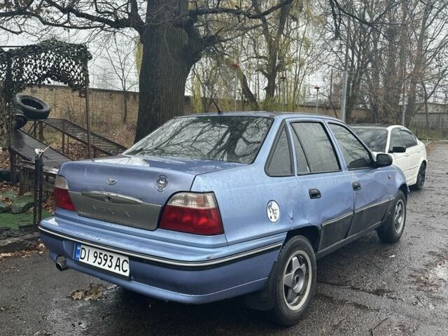 Синій Деу Нексія, об'ємом двигуна 1.5 л та пробігом 290 тис. км за 700 $, фото 4 на Automoto.ua