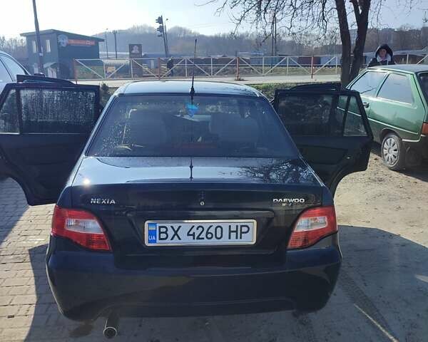 Синий Дэу Нексия, объемом двигателя 1.5 л и пробегом 142 тыс. км за 2700 $, фото 2 на Automoto.ua