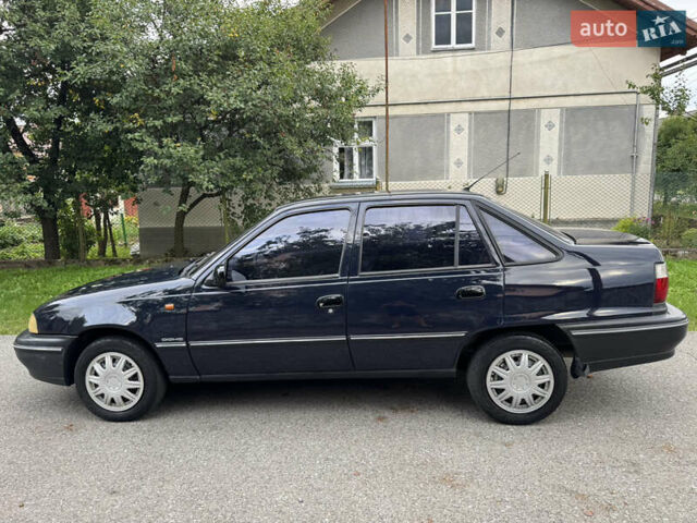 Синий Дэу Нексия, объемом двигателя 1.6 л и пробегом 180 тыс. км за 1549 $, фото 16 на Automoto.ua