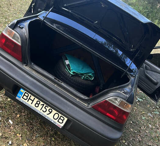 Синий Дэу Нексия, объемом двигателя 1.5 л и пробегом 100 тыс. км за 2700 $, фото 2 на Automoto.ua