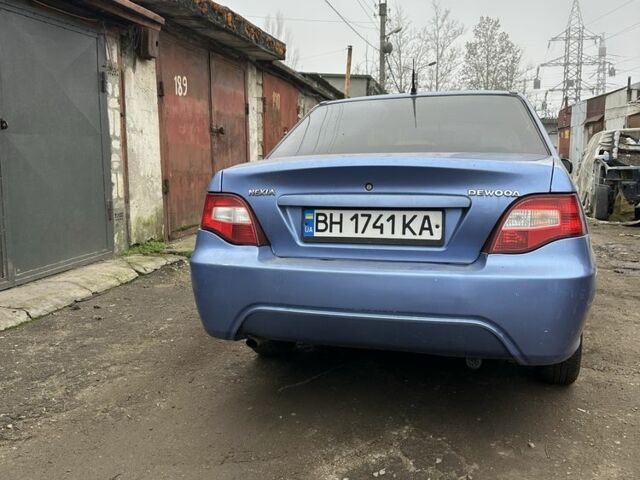 Синий Дэу Нексия, объемом двигателя 1.5 л и пробегом 777 тыс. км за 1750 $, фото 3 на Automoto.ua