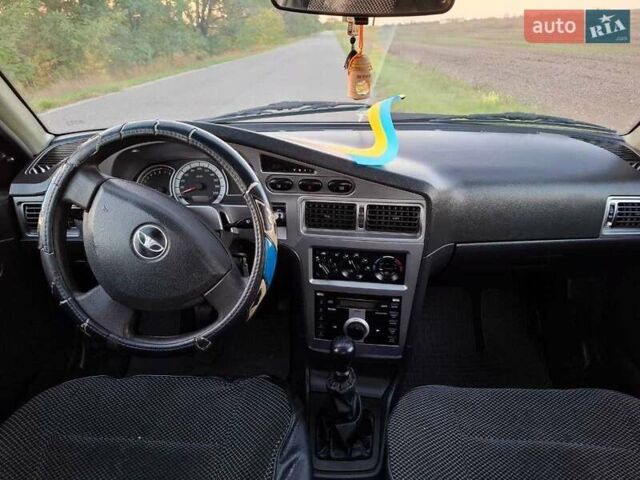 Синий Дэу Нексия, объемом двигателя 1.5 л и пробегом 117 тыс. км за 2500 $, фото 7 на Automoto.ua