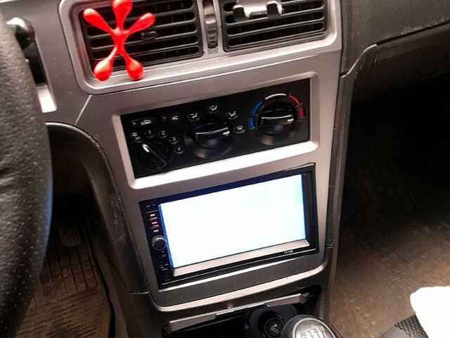 Синій Деу Нексія, об'ємом двигуна 1.5 л та пробігом 156 тис. км за 2300 $, фото 5 на Automoto.ua