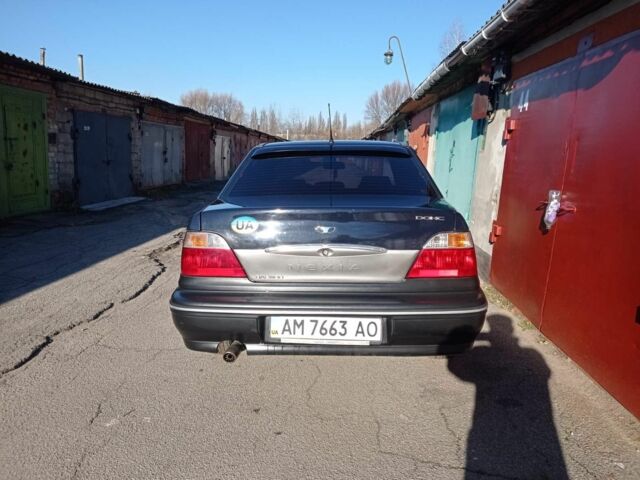 Синий Дэу Нексия, объемом двигателя 1.5 л и пробегом 150 тыс. км за 2400 $, фото 6 на Automoto.ua