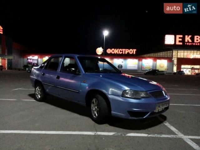 Синий Дэу Нексия, объемом двигателя 1.5 л и пробегом 350 тыс. км за 1500 $, фото 22 на Automoto.ua