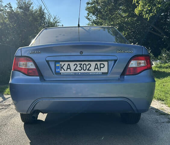 Синій Деу Нексія, об'ємом двигуна 1.5 л та пробігом 196 тис. км за 900 $, фото 3 на Automoto.ua