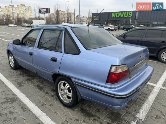 Синий Дэу Нексия, объемом двигателя 1.5 л и пробегом 271 тыс. км за 1100 $, фото 7 на Automoto.ua