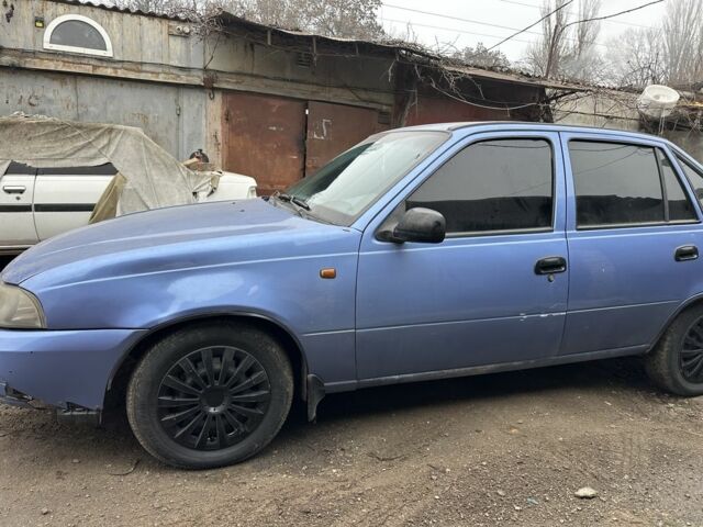 Синий Дэу Нексия, объемом двигателя 1.5 л и пробегом 777 тыс. км за 1750 $, фото 1 на Automoto.ua