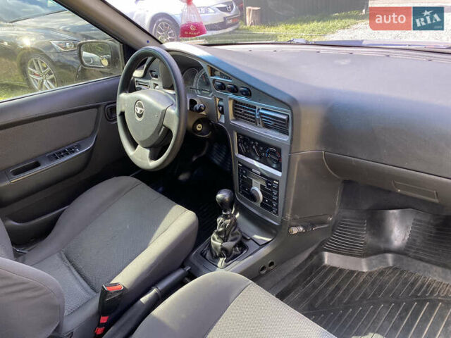 Синій Деу Нексія, об'ємом двигуна 1.5 л та пробігом 193 тис. км за 1800 $, фото 14 на Automoto.ua