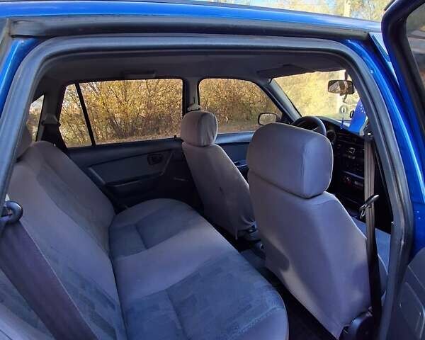 Дэу Нексия 2010 в Каменке на Automoto.ua Синий Дэу Нексия, объемом двигателя 1.5 л и пробегом 220 тыс. км за 1600 $, фото 2 на Automoto.ua