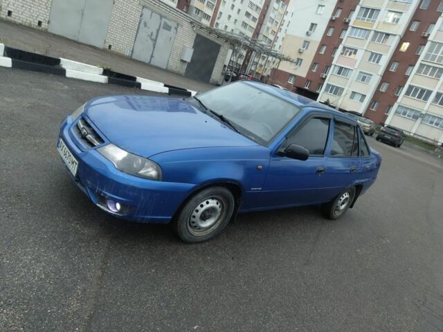 Синій Деу Нексія, об'ємом двигуна 1.6 л та пробігом 233 тис. км за 1600 $, фото 3 на Automoto.ua