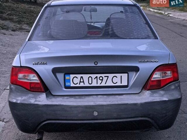 Синій Деу Нексія, об'ємом двигуна 1.5 л та пробігом 258 тис. км за 2700 $, фото 1 на Automoto.ua