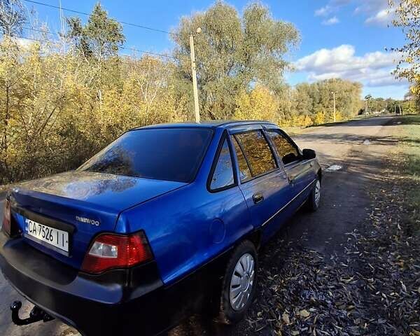 Дэу Нексия 2010 в Каменке на Automoto.ua Синий Дэу Нексия, объемом двигателя 1.5 л и пробегом 220 тыс. км за 1600 $, фото 5 на Automoto.ua