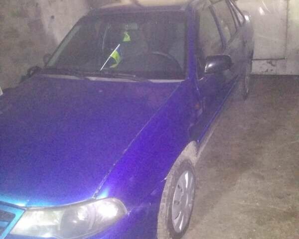 Синій Деу Нексія, об'ємом двигуна 1.5 л та пробігом 180 тис. км за 2800 $, фото 2 на Automoto.ua
