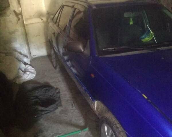 Синій Деу Нексія, об'ємом двигуна 1.5 л та пробігом 180 тис. км за 2800 $, фото 1 на Automoto.ua