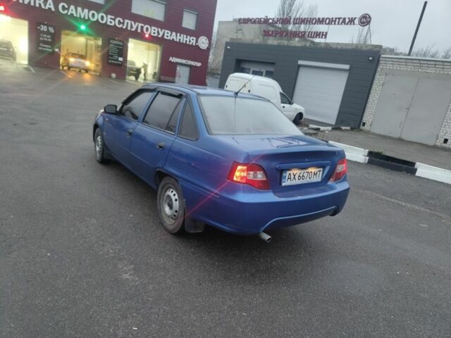 Синій Деу Нексія, об'ємом двигуна 1.6 л та пробігом 233 тис. км за 1600 $, фото 2 на Automoto.ua