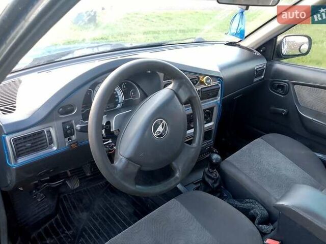 Синий Дэу Нексия, объемом двигателя 1.5 л и пробегом 250 тыс. км за 1200 $, фото 3 на Automoto.ua