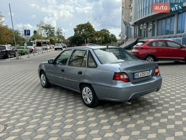 Синій Деу Нексія, об'ємом двигуна 1.6 л та пробігом 200 тис. км за 2300 $, фото 4 на Automoto.ua