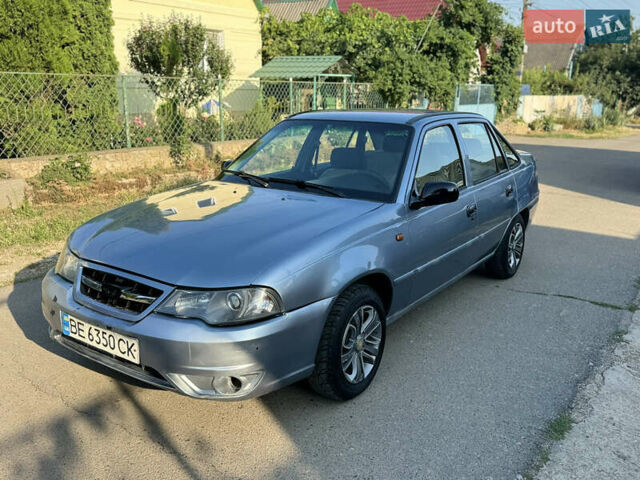 Синий Дэу Нексия, объемом двигателя 1.6 л и пробегом 200 тыс. км за 2200 $, фото 10 на Automoto.ua